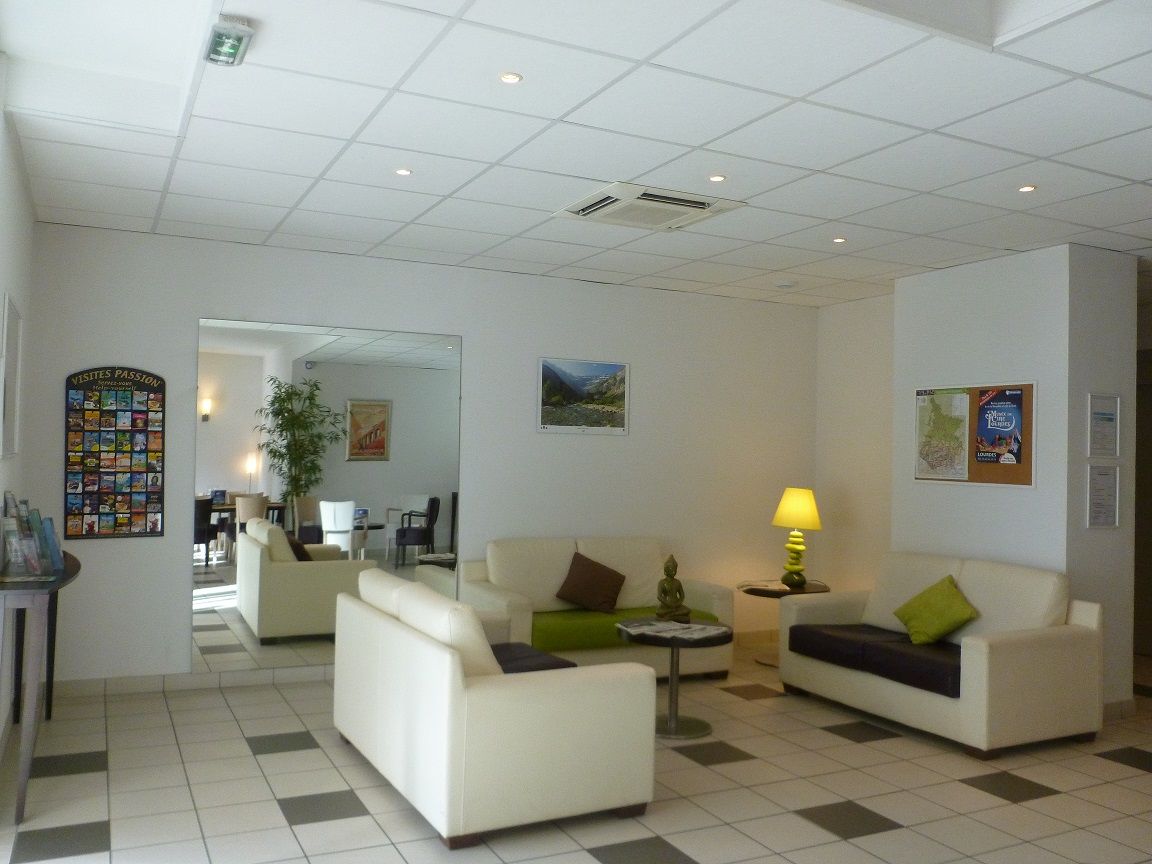 Appart'Hotel - Residence La Closeraie Lourdes Exterior foto
